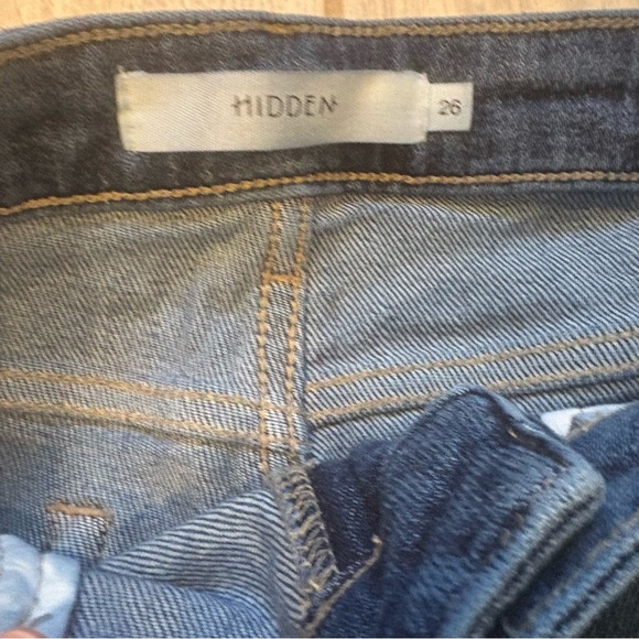 Hidden Tracey High Rise Classic Straight Distressed Jean, Style #HD1223ST, Sz 26 - Picture 16 of 16
